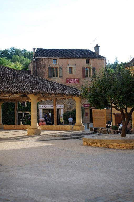 Les Songes De L'Abbaye Bed and Breakfast Cadouin Buitenkant foto